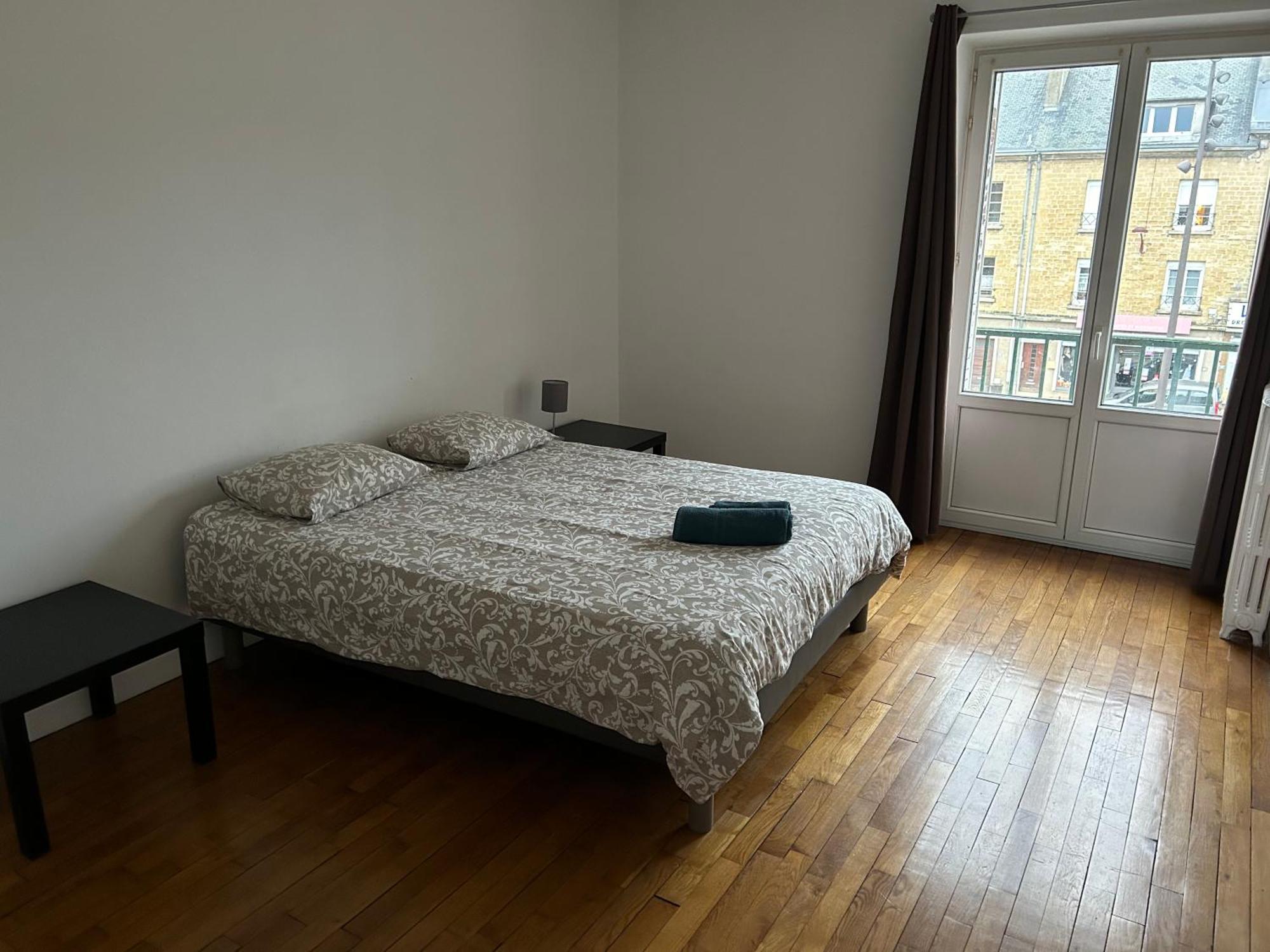 Hubert Apartment